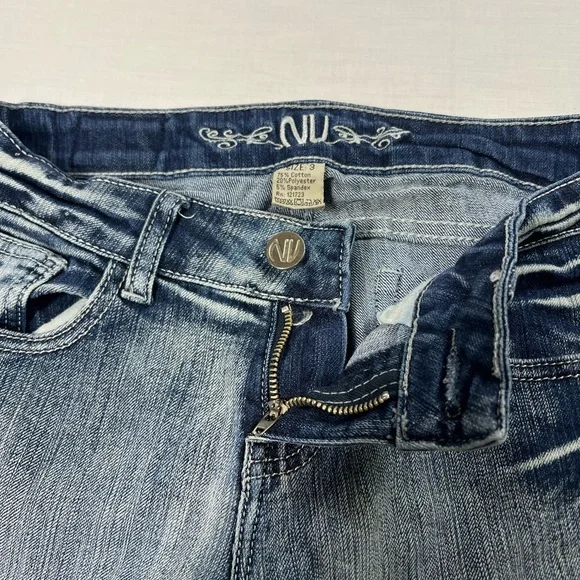 NV Jeans Womens Juniors Size 3 Light Blue Straight Leg low rise Casual Jeans